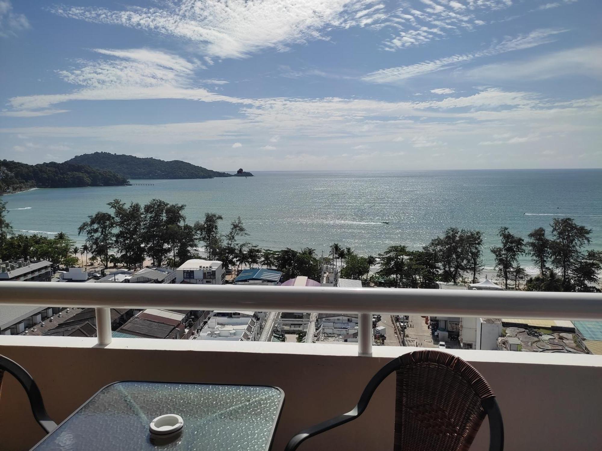 Patong Tower Holiday Rentals Bagian luar foto